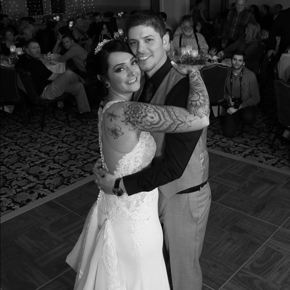 Meet your Posher, Alexis - Picture 2 of 7